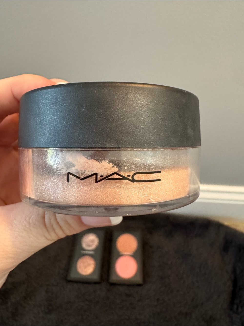 MAC Cosmetics Bundle - Picture 2 of 14